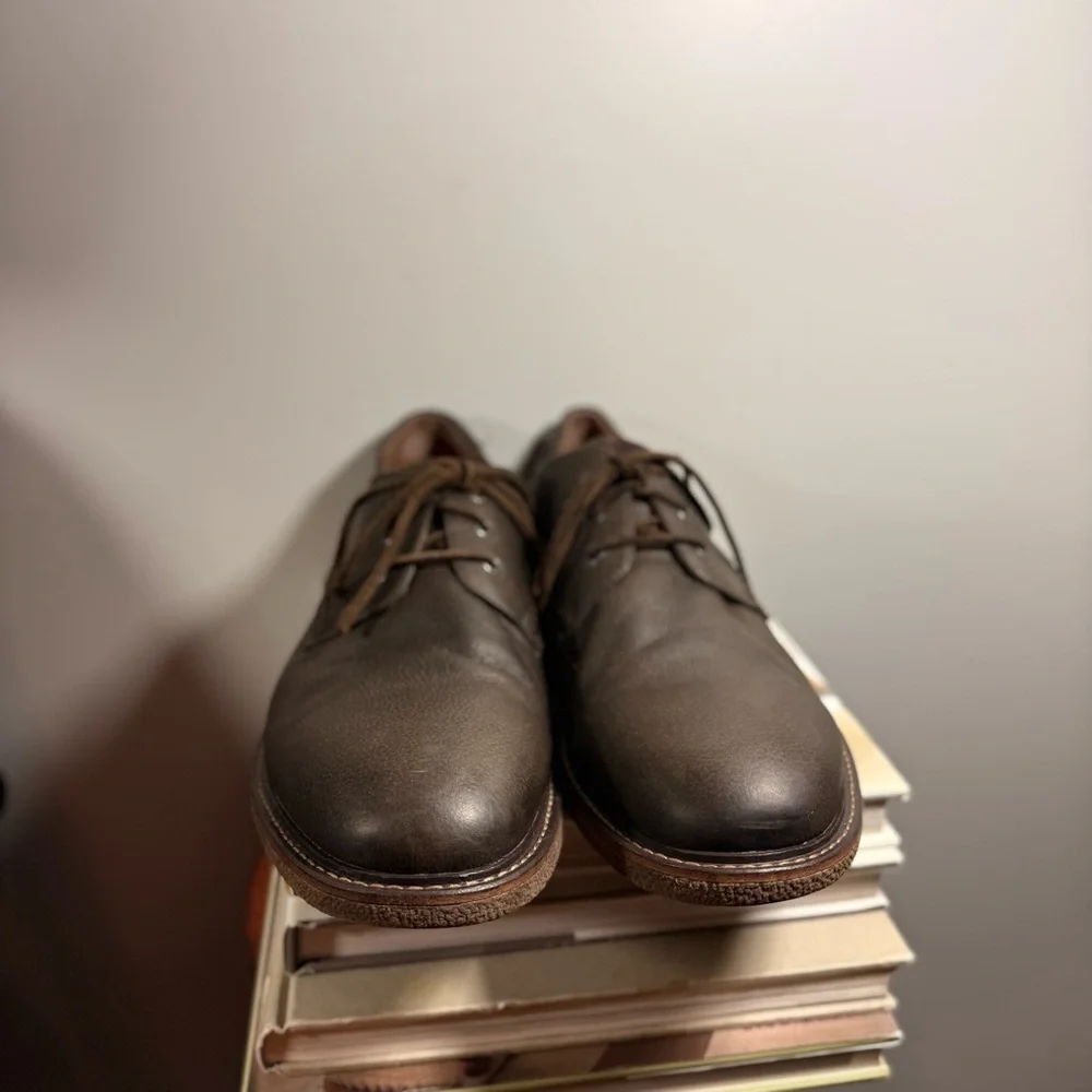 G.H. Bass & Co. Men’s Size 13M Dark Brown Leather Lace Up Oxfords